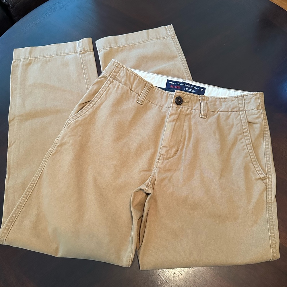 American Eagle Tan Chino / Khaki Pants 30x32